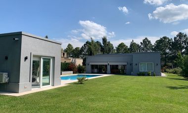 Casa en Coronel Brandsen