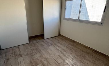 Duplex a estrenar 5,60 de ancho, 3 dormitorios + play. Cochera x 2.