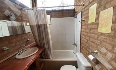 VENTA DE CASA CON  TRES TERRENOS