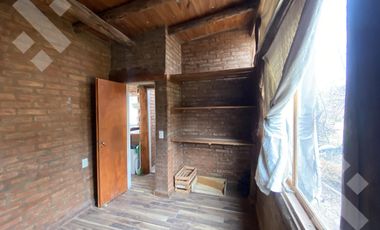 VENTA DE CASA CON  TRES TERRENOS