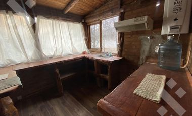 VENTA DE CASA CON  TRES TERRENOS