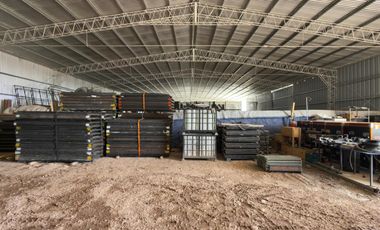 Galpon 1009 m² con Macrolote de 10.000 m2 - Parque Industrial - Neuquén