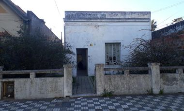 Terreno de 8,66 x 41,06 m  Remedios de Escalada LANUS