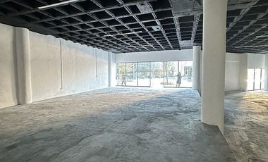 Local comercial en Renta en planta baja en Torre Alta San Pedro Garza Garcia