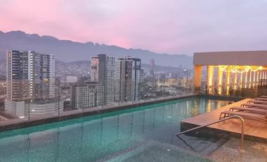 Departamento equipado y amueblado en venta en Santa Lucia, Centro de Monterrey.