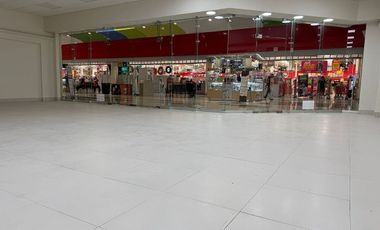 LOCAL EN VENTA EN SAN NICOLÁS, PLAZA LA FE