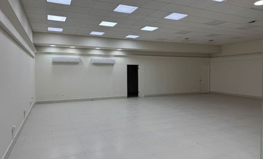 LOCAL EN VENTA EN SAN NICOLÁS, PLAZA LA FE