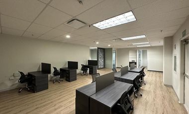 Oficina en Renta en Corporativo Fundadores, Valle Oriente, San Pedro Garza Garcí