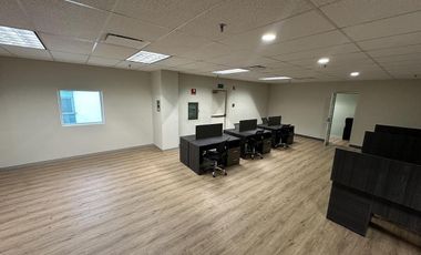 Oficina en Renta en Corporativo Fundadores, Valle Oriente, San Pedro Garza Garcí