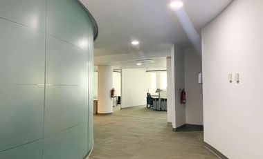Oficina Amueblada en Renta en Santa Maria, Monterrey