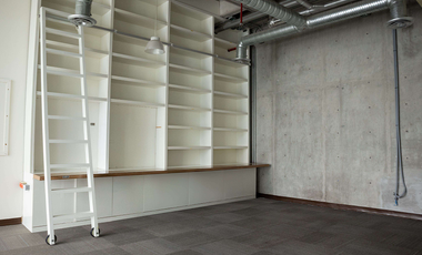 Oficina en Renta Acondicionada y Amueblada, Helicon, Valle Oriente, San Pedro.