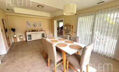 Casa en Venta en Saint Thomas Norte Sur, Canning