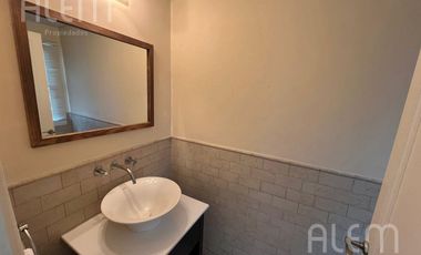 Casa en Venta en Saint Thomas Norte Sur, Canning