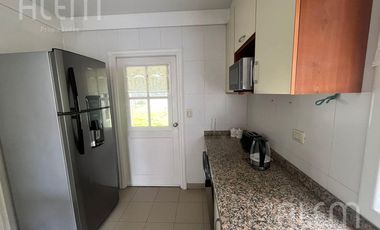 Casa en Venta en Saint Thomas Norte Sur, Canning