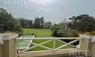 Casa en Venta en Saint Thomas Norte Sur, Canning