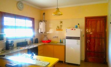 Casa 3 ambientes en  Miramar