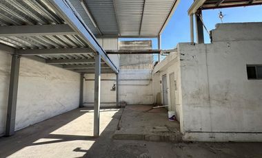 Bodega Comercial en Renta con oficinas en Centrika, Monterrey, N.L.