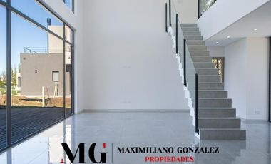 Casa venta La Magdalena Esteban Echeverría