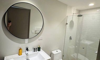 Departamento amueblado en Renta a estrenar en  Torre Dana, Arboleda.