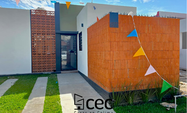 CASA EN VENTA 1 PLANTA, 3 RECÁMARAS, 1 BAÑO, AMPLIA COCHERA