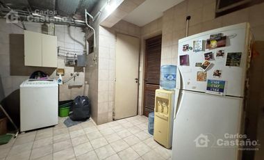 Depto. 4 Amb. con 2 Baños, 2 Patios, Quincho con Parrilla