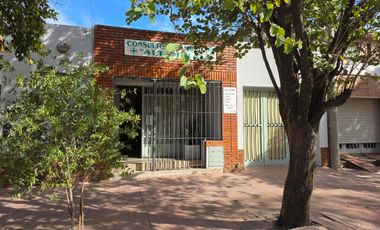 CASA EN VENTA EN CALLE RIOS SEGUNDO - BARRIO ALTAMIRA