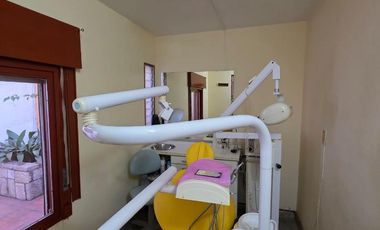 CASA EN VENTA EN CALLE RIOS SEGUNDO - BARRIO ALTAMIRA