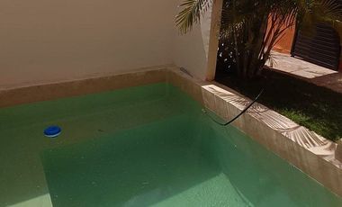 VILLA CON PISCINA Y ROOFTOP PRIVADO EN CHELEM PUERTO, YUC.