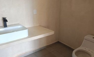 VILLA CON PISCINA Y ROOFTOP PRIVADO EN CHELEM PUERTO, YUC.