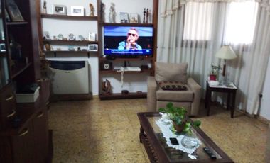 Casa en  Temperley este