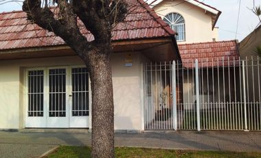 Casa en  Temperley este