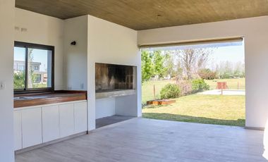 Casa en Estancia La Rinconada en Venta Excelente Apto Credito