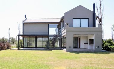Casa en Estancia La Rinconada en Venta Excelente Apto Credito