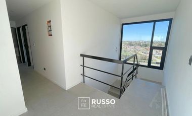 VENTA DEPARTAMENTO 5 AMB EN DUPLEX, TERRAZA Y PISCINA PROPIA