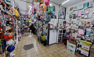 Local frente estacion Temperley