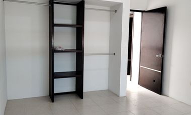 CASA EN RENTA EN PRIVADA LA ESPERANZA