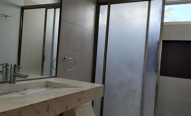 CASA EN RENTA EN PRIVADA LA ESPERANZA