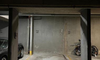 Cochera en venta en Martinez!