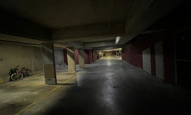 Cochera en venta en Martinez!