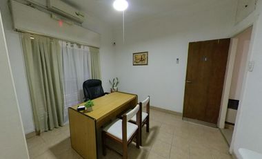 NUEVO VALOR!! REBAJADAAA Casa en  Matheu 112 a metros de Av. Alsina
