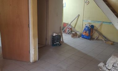 Se vende tres casas dentro de un mismo terreno