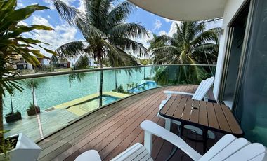 Casa en Venta con vista al lago en Lagos del Sol Cancun