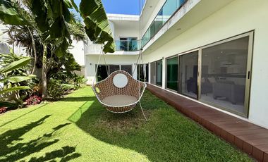 Casa en Venta con vista al lago en Lagos del Sol Cancun