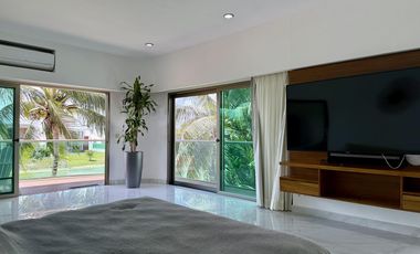 Casa en Venta con vista al lago en Lagos del Sol Cancun