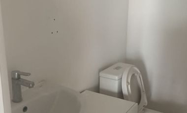 Local habilitado de 60 m² en edificio “Colores del Abra” en zona céntrica de LA FLORIDA