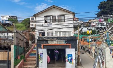 VENTA CASA  RESIDENCIAL MAS LOCAL COMERCIAL PUCHUNCAVÍ