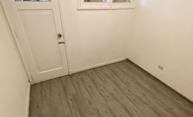 Casa En Arriendo 4D3B1E En Manuel Montt habilitada Comercial