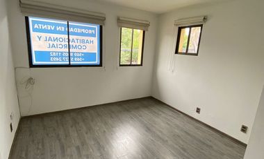 Casa En Arriendo 4D3B1E En Manuel Montt habilitada Comercial