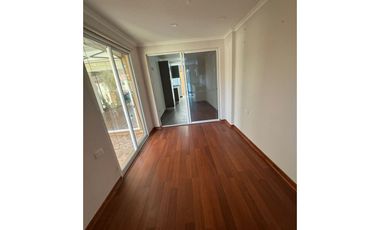 AMPLIA CASA SECTOR SAN JOAQUIN DE LA SERENA,  OPORTUNIDAD