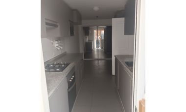 AMPLIA CASA SECTOR SAN JOAQUIN DE LA SERENA,  OPORTUNIDAD